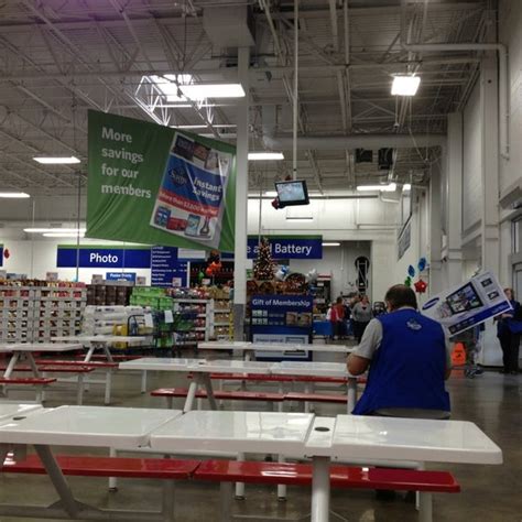 Sam's club fishkill - Sam's Club Fishkill, NY (Onsite) Full-Time. CB Est Salary: $18 - $25/Hour. Job Details. favorite_border. ... At Sam's Club, we offer competitive pay as well as performance-based incentive awards and other great benefits for a happier mind, body, and wallet. Health benefits include medical, vision and dental coverage. ...
